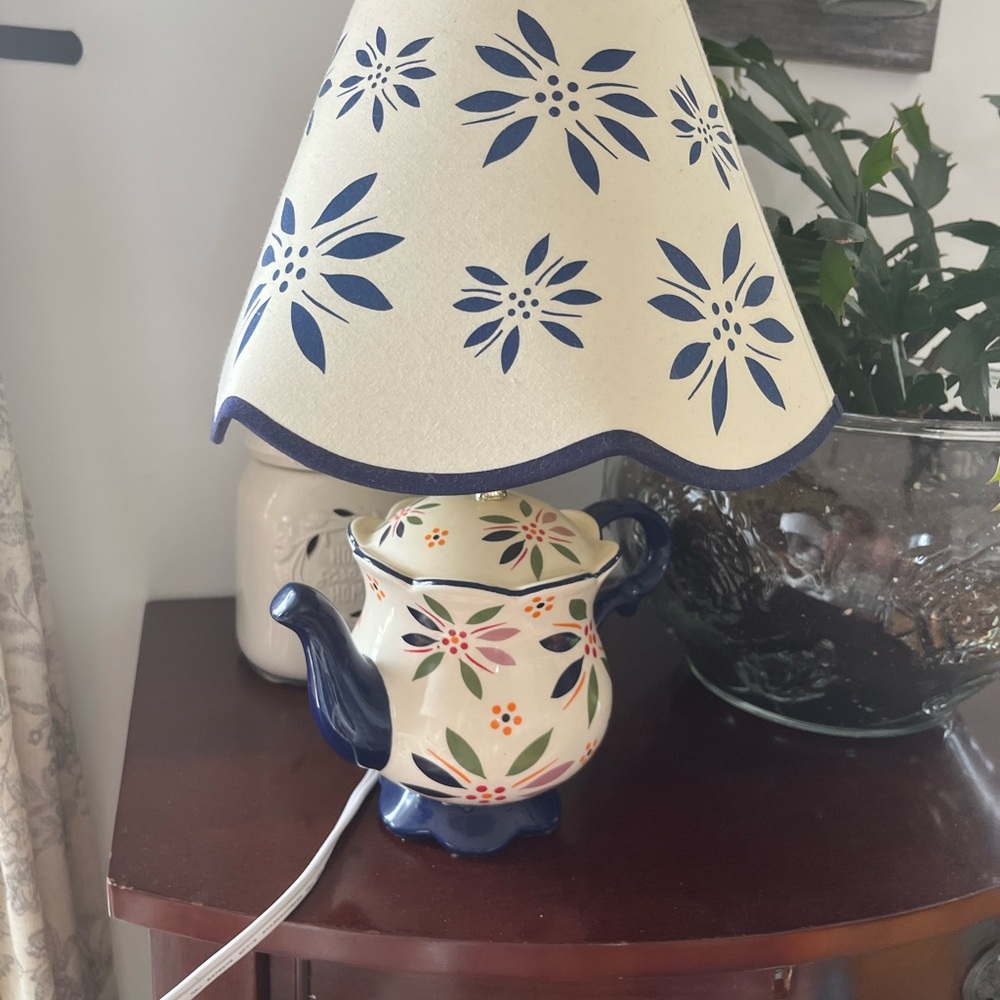 Floral Teapot Lamp with Blue Accents